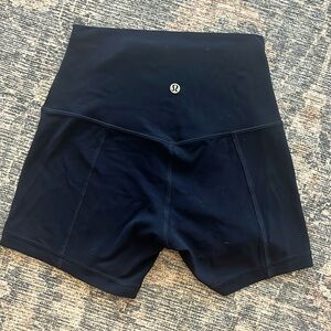 Lululemon Align 4” shorts - Navy, size 4